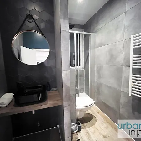 Urban Flat 89 - Charming Flat شقة *