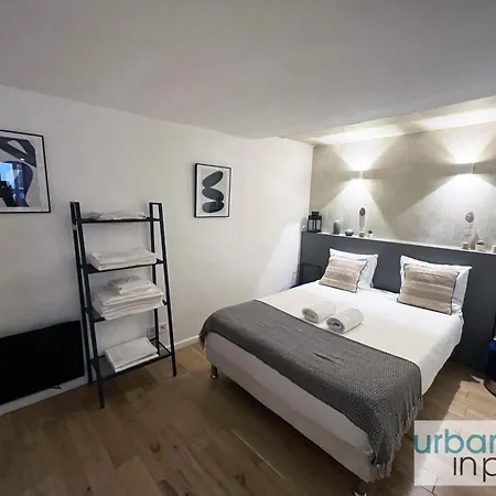 Urban Flat 89 - Charming Flat * Paryż