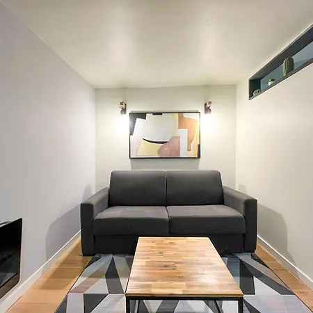 Urban Flat 89 - Charming Flat *