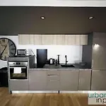 Urban Flat 89 - Charming Flat *