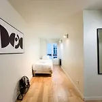 Urban Flat 89 - Charming Flat Apartman