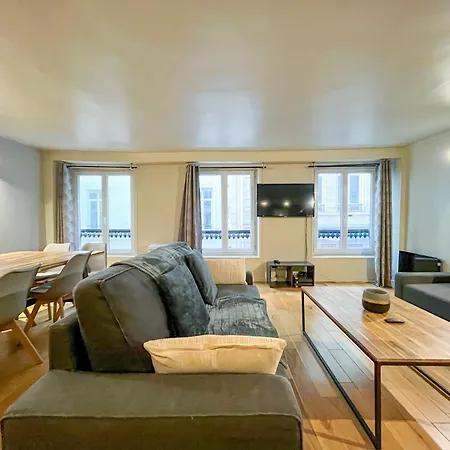 Urban Flat 89 - Charming Flat Apartman